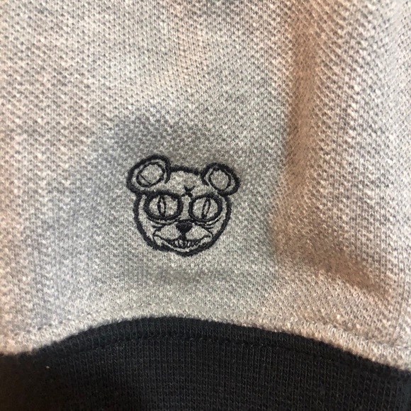 Men’s Kidrobot sweater - Picture 3 of 4